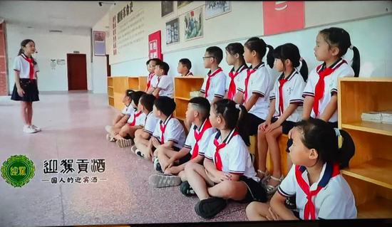智赢策略 徽老二迎驾贡酒中报“恶化”超预期，六安首富倪永培又搞“擦边”？